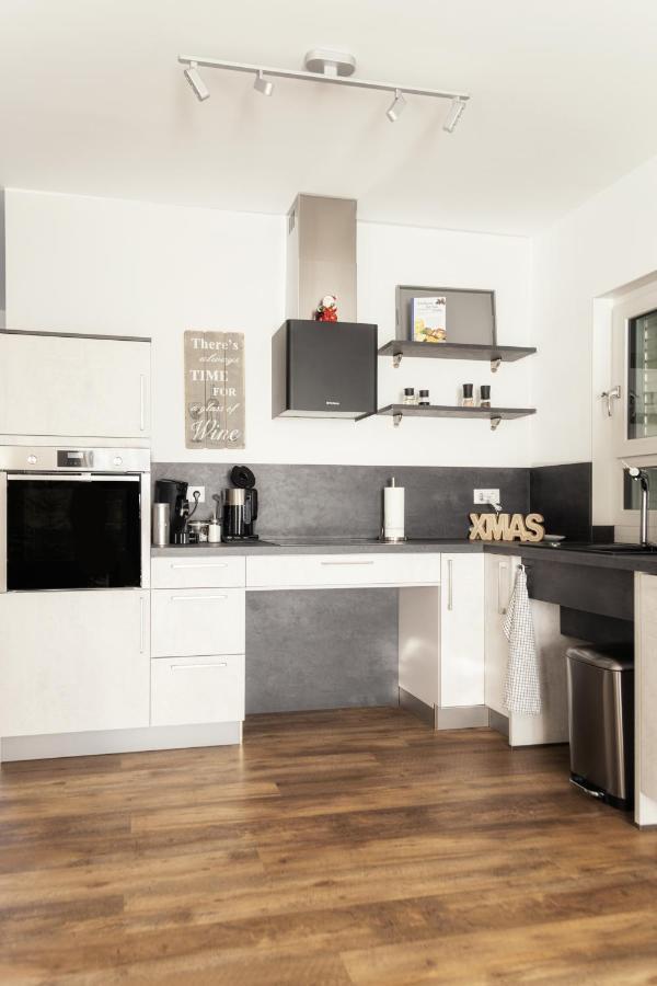 Ferienwohnung Bergaecker Neualbenreuth Bagian luar foto