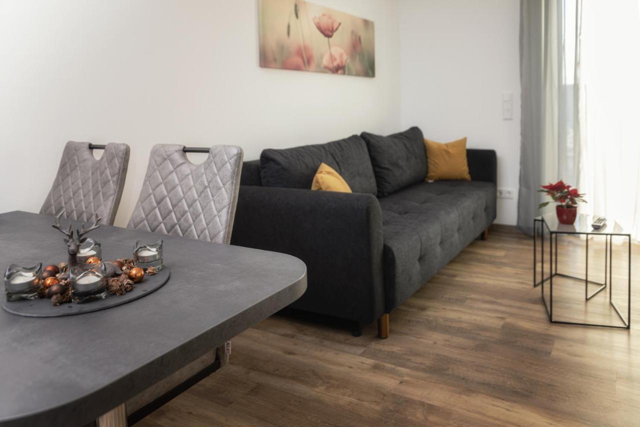 Ferienwohnung Bergaecker Neualbenreuth Bagian luar foto